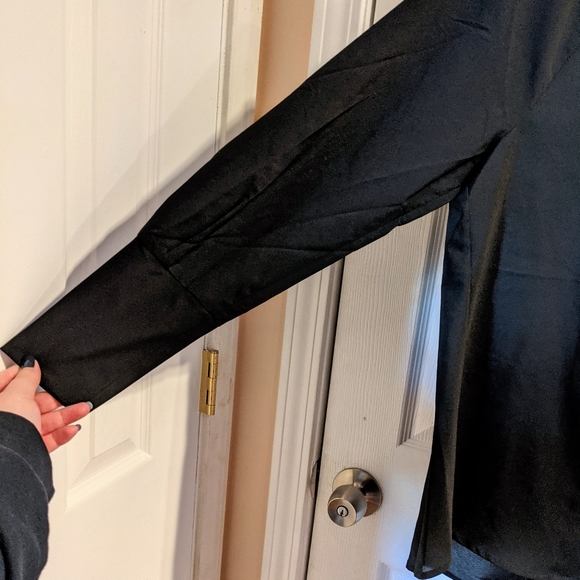 🆕WT Premise Studio Oversized Black Button Down Blouse - Picture 4 of 5